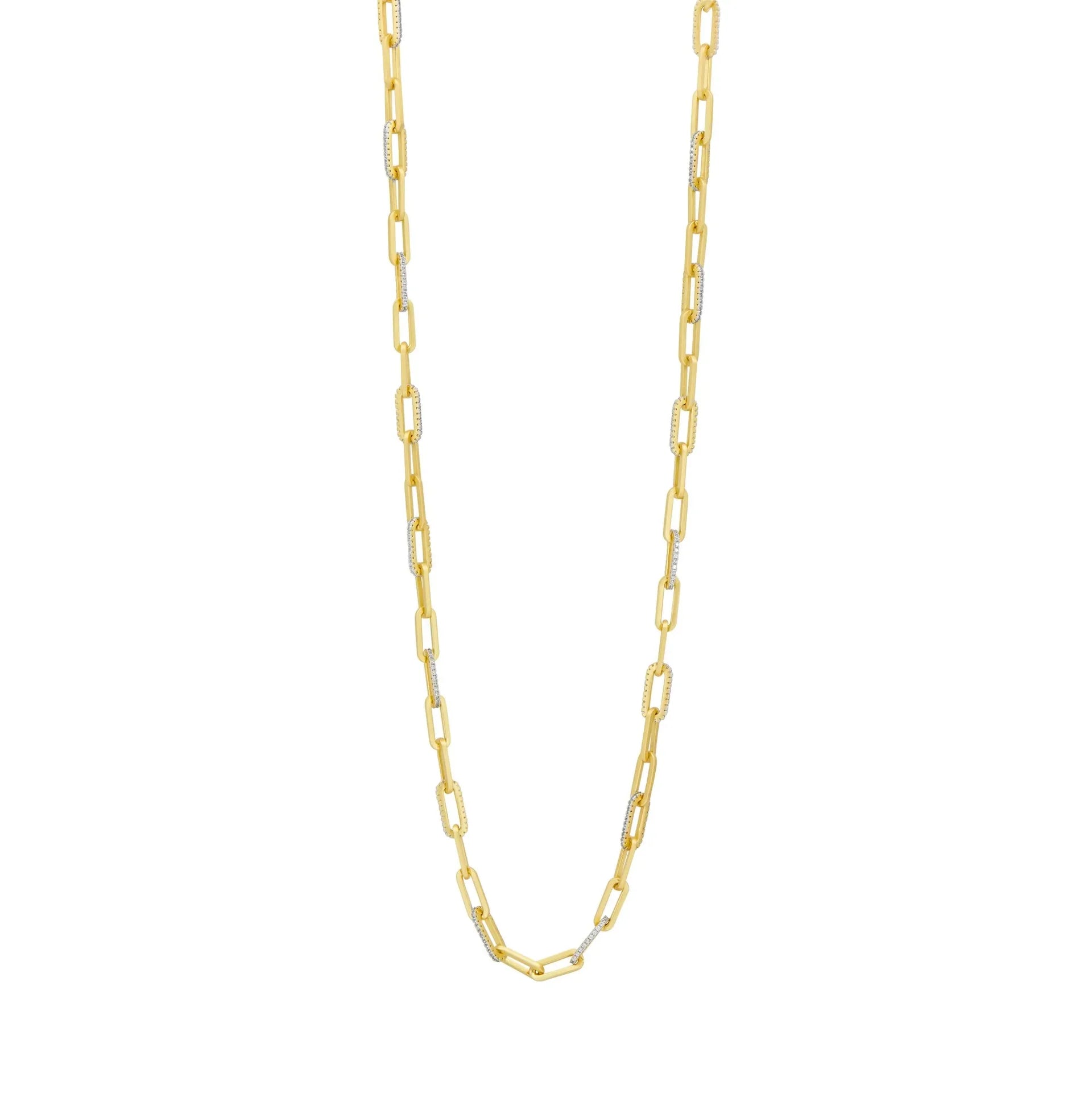 Coastal Chain Link Necklace: Brooklyn-Inspired Glistening Elegance