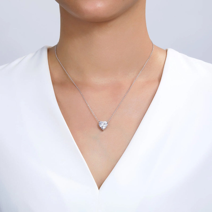 Heart Solitaire Necklace: A Symbol of Endless Love